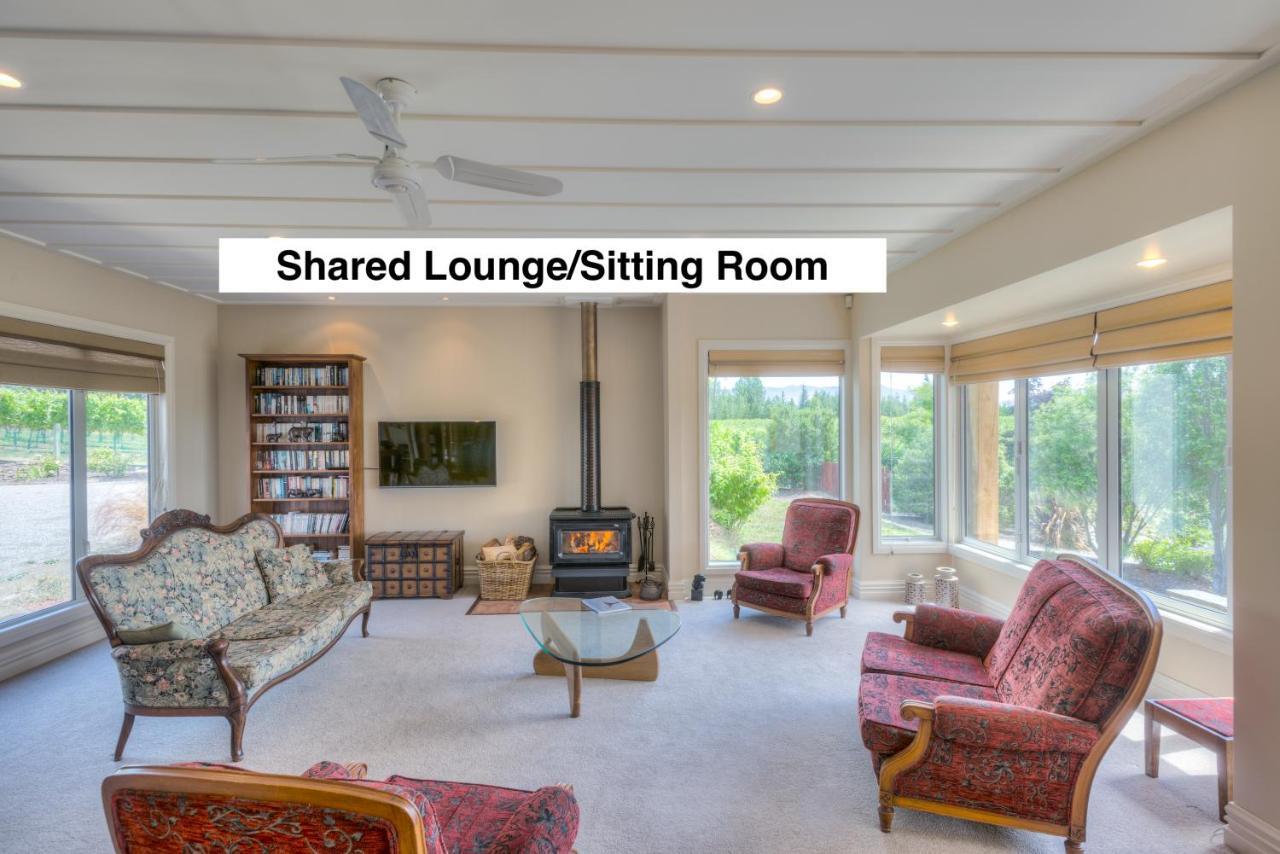 Grey Ridge Vineyard Experience Bed & Breakfast Alexandra Exterior foto